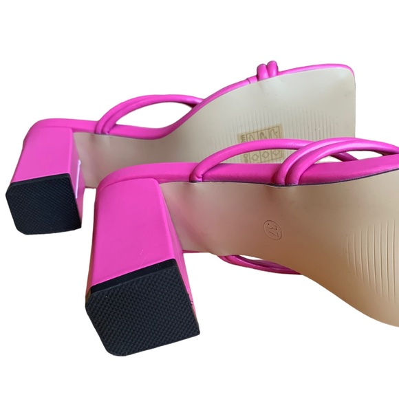 Hot pink slip on strappy block heeled sandals size 37 - Picture 8 of 9